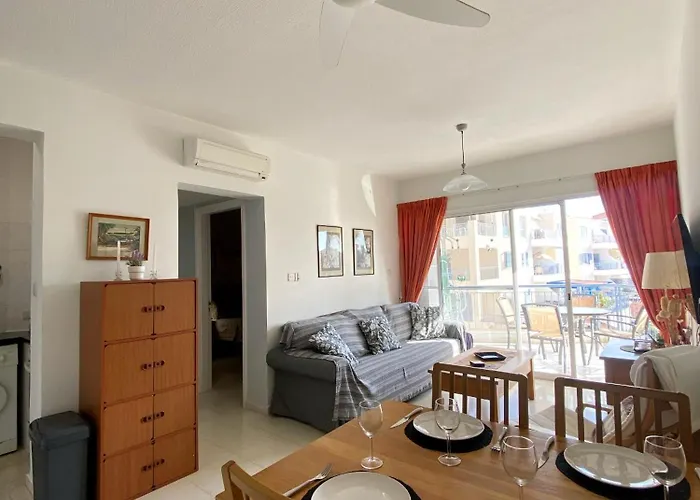 Vera's Apartment Paphos